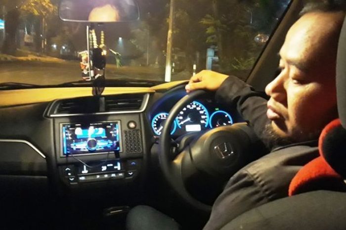 Supir taksi online lihat mahluk halus tengah malam