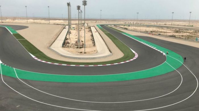 Tikungan ke-6 sirkuit Losail dengan area long lap penalty 