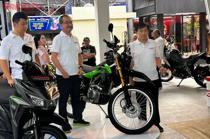 Enggak hanya Brusky 125, Kawasaki Motor Indonesia juga melaunching Kawasaki KLX150 XPL