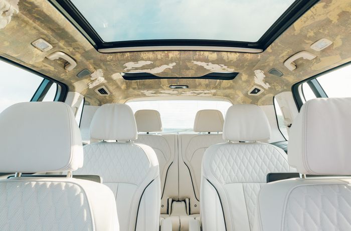 Tampilan interior mewah BMW X7 Nishijin Edition