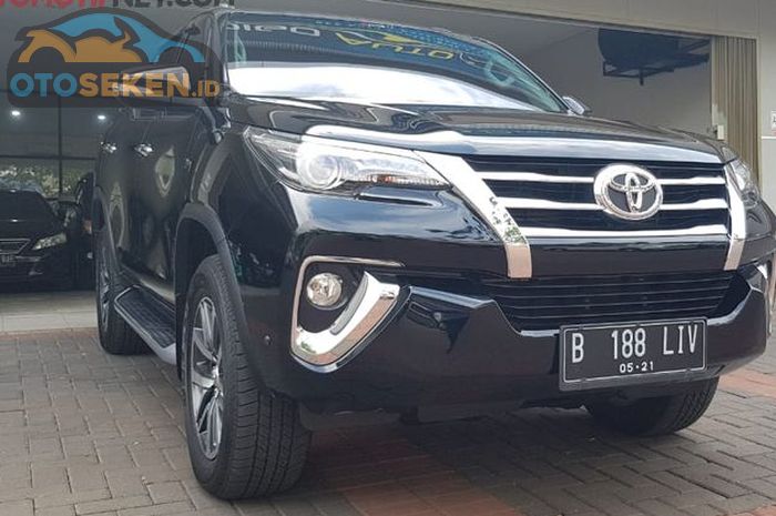 Tips beli Toyota Fortuner bensin