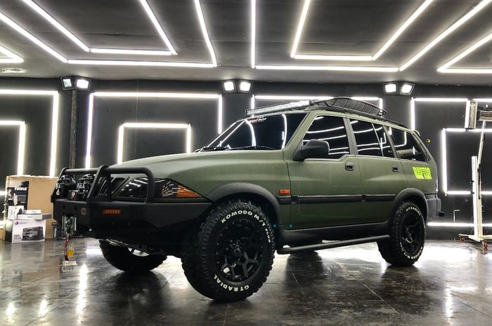 Restomod Ssangyong Musso peninggalan almarhum ayah Nikita Mirzani