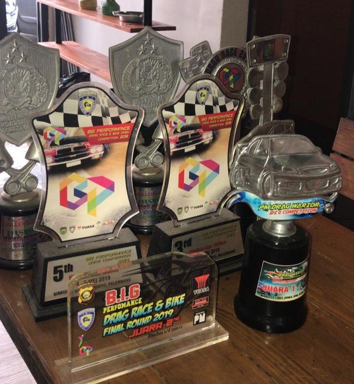 Raih podium dan beberapa trofi dengan Avanza