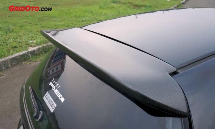 Custom spoiler Spoon di buritan