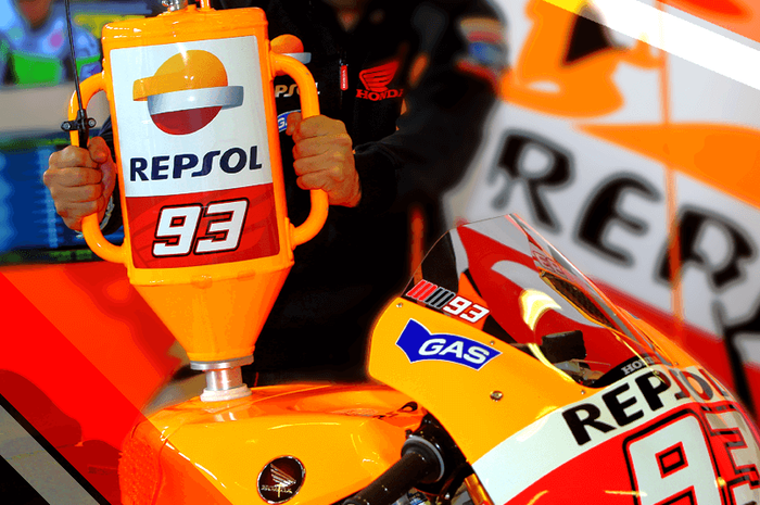 Motor Marc Marquez diisi bahan bakar