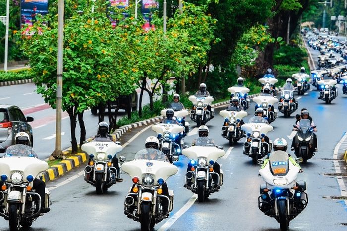 Police Owners Group rayakan ulang tahun ke 5 dengsn Rolling thunder