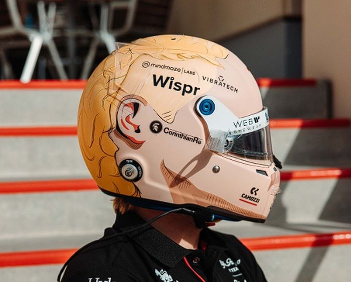 Helm Valtteri Bottas di tes F1 2023 Bahrain