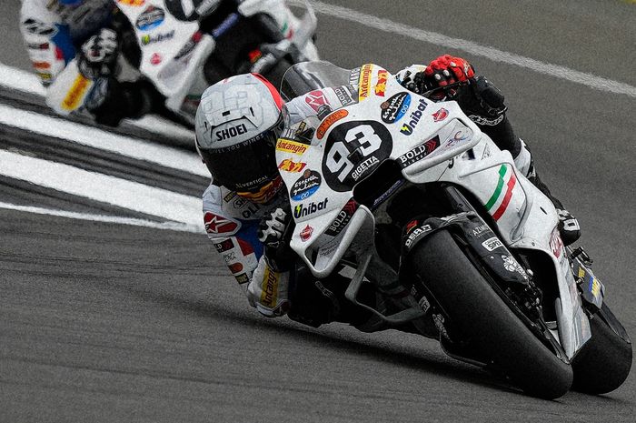 Marc Marquez mulai menyusul Valentino Rossi