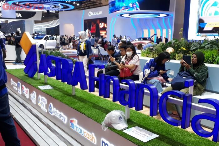 Booth Astra Financial termasuk Fifgroup di GIIAS 2024