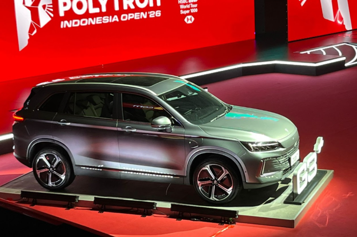 Polytron G3+ mejeng di Istora Senayan dalam perhelatan Polytron Indonesia Open 2026.