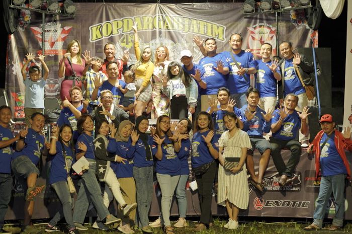 Wuling Club Indonesia (WLCI) menggelar acara kopdargab di Jawa Timur.