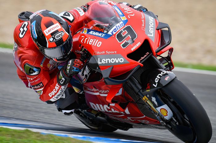 Ducati merombak motor mereka agar cepat saat melibas tikungan, tapi Danilo Petrucci ingin timnya mempertahankan kecepatan Desmosedici di trek lurus