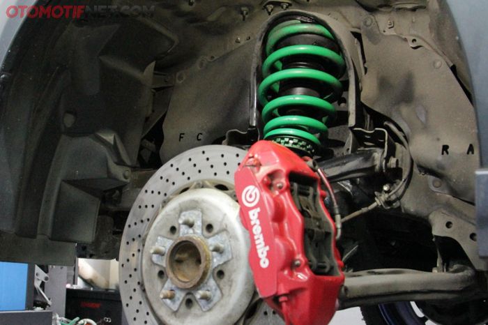 All New Toyota Innova V dijejali coilover Tein