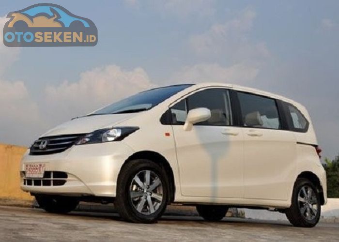 Daftar Terbaru Honda Freed 10 Tipe E Otomatic Cuma Rp 100 Jutaan Gridoto Com