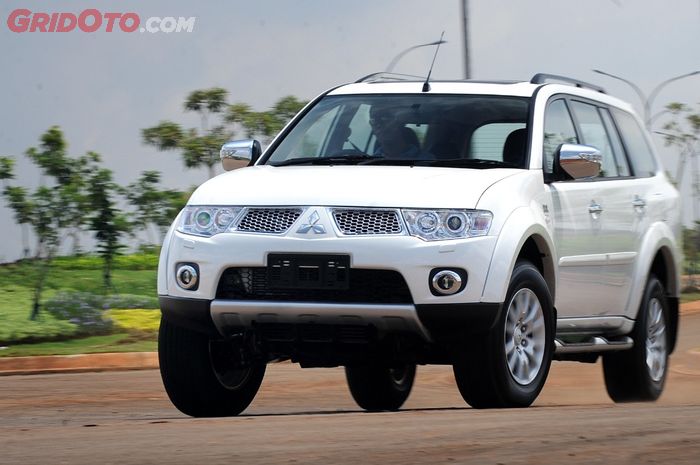 Harga mobil bekas Mitsubishi Pajero Sport 2013