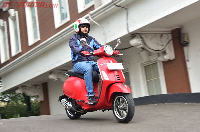 Vespa Primavera S 2019