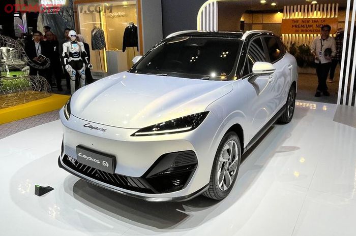 Harga Lepas E4 EV tahun 2026.