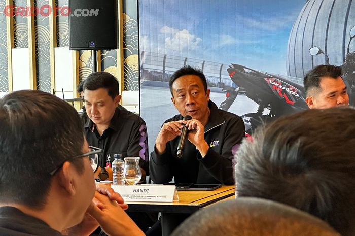 Handi, General Manager Motorcycle Sales, Marketing &amp; Logistic PT DAM "Delapan dari 10 orang di Jawa Barat memilih motor Honda,"