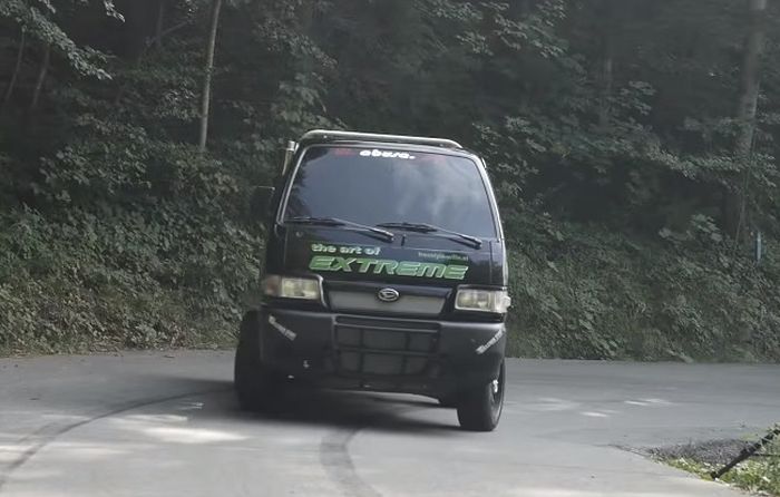 Modifikasi Daihatsu Hijet pasang mesin Suzuki Hayabusa