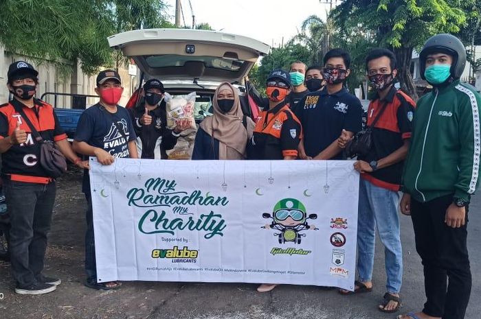 Tiger Motor Club (TMC) Surabaya bersama Komunitas Cornering Indonesia Surabaya (COINS) bergabi.