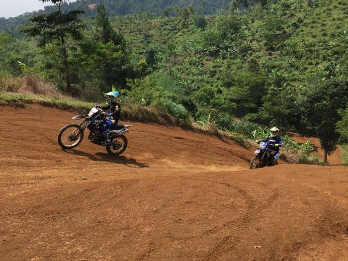 Menaklukan jalur menanjak jadi salah satu hal yang diuji