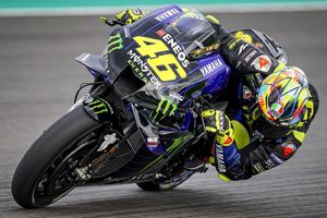 Ini Definisi Kecepatan Bagi Valentino Rossi Gridoto Com<script async src=