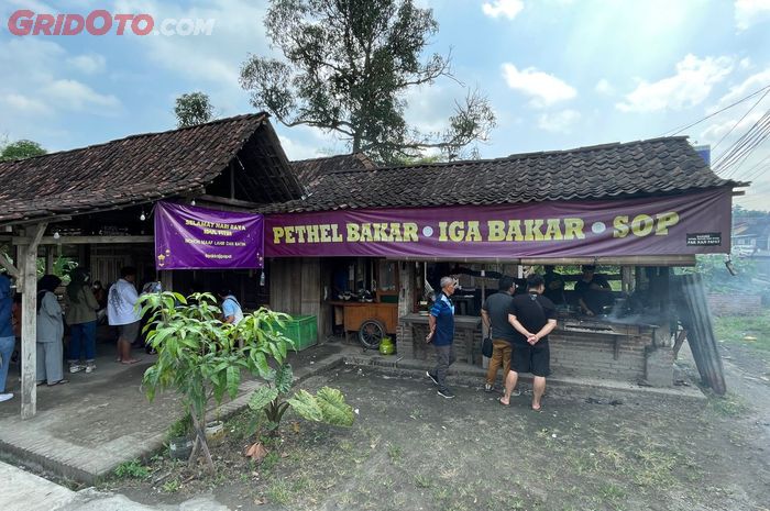 Kulineran pethel bakar di Warung Pak Kaji Papat, Yogyakarta 