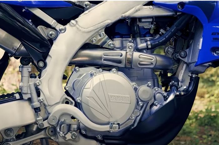 Penampakan mesin motor CBU Yamaha yangdijual di Indonesia