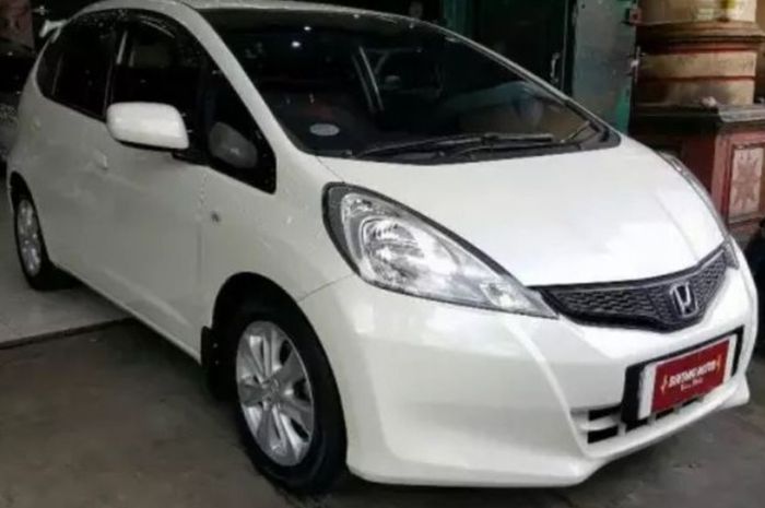 Spesifikasi dan kisaran harga Honda Jazz tahun 2012 seken