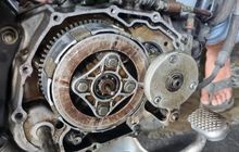 Tarikan Boyo dan Mesin Mudah Panas, Bisa Jadi Kampas Kopling Motor Sport Sudah Aus