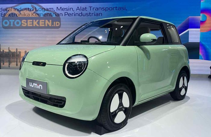 Changan Lumin bekas.