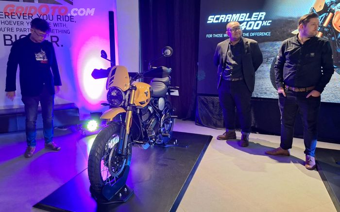 Triumph Scrambler 400XC resmi meluncur di Indonesia
