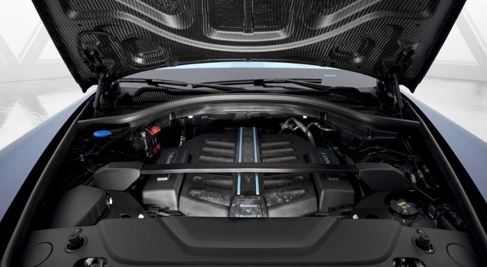 Rolls-Royce Cullinan hasil karya Mansory