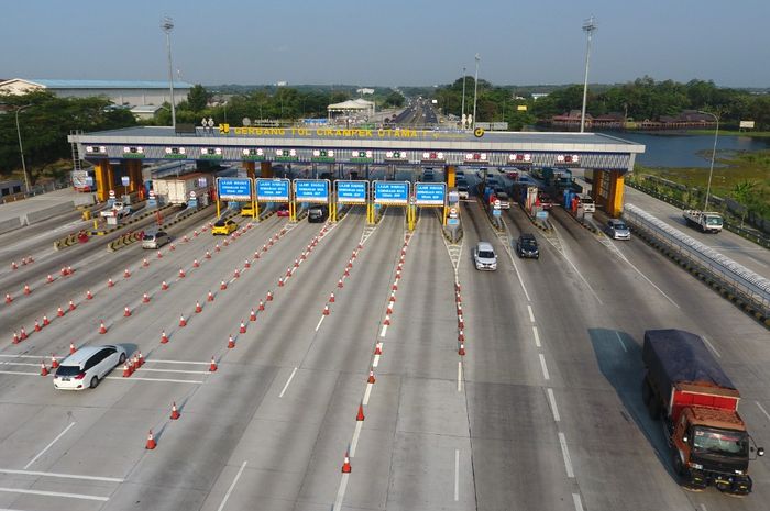 Jasa Marga mencatat sebanyak 317.154 mobil tinggalkan Jakarta selama dua hari libur tahun baru Islam 1442 H