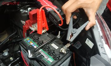 Power bank jumper aki mobil