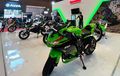 Kawasaki Suntik Promo Ninja ZX-25R dan KLX230S, Harga Jadi Segini di IIMS 2024