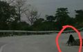 Heboh, Penampakan Sosok Aneh Di Jalan Menuju Geopark Ciletuh, Dugaannya Aneh-Aneh