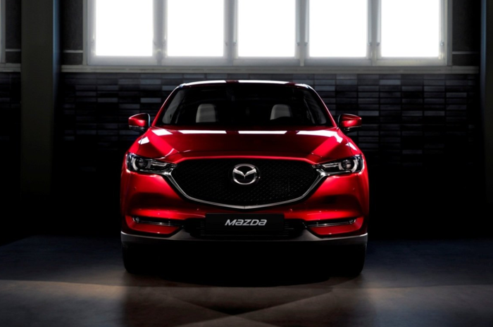 Tampilan depan New Mazda CX-5