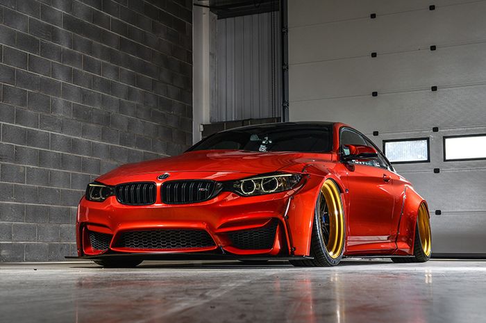 Modifikasi BMW M4 hasil racikan Liberty Walk