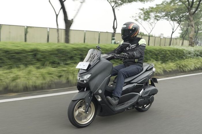  Ilustrasi Yamaha Nmax 155 