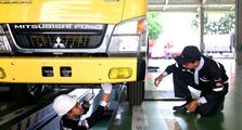 Mitsubishi Fuso Kasih Diskon Perawatan Truk Pascabanjir Hingga 25 Persen