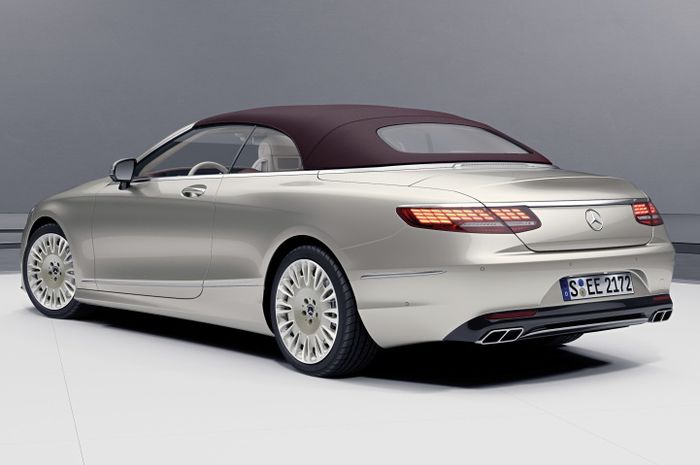 Mercedes-Benz S-Class Cabriolet Exclusive Edition