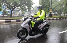 Awas, 4 Bahaya Ini Mengintai Saat Berkendara Dikala Hujan, Simak