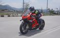 Naik Ducati Superleggera V4 Kaya Gak Naik Moge, Bahannya Serba ringan!
