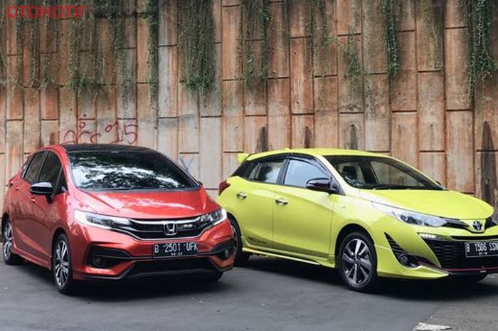 Honda Jazz RS hanya facelift sedangkan Toyota Yaris TRD Sportivo hadir dengan generasi terbaru