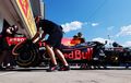 Usai Insiden Max Verstappen dan Lewis Hamilton, Red Bull Pecat Anggota Tim yang Lakukan Tindakan Rasis
