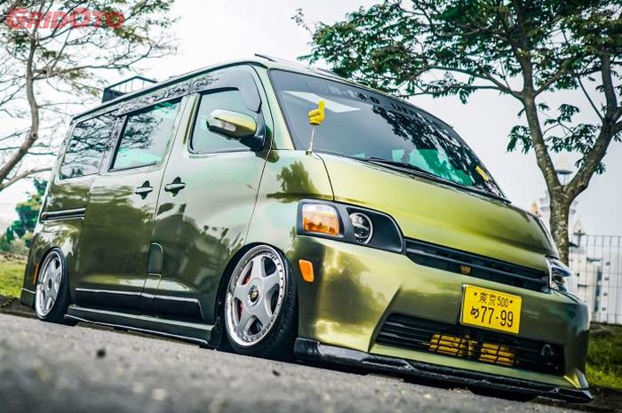 Modifikasi Daihatsu Gran Max kawinkan part dari Luxio dan Town Ace
