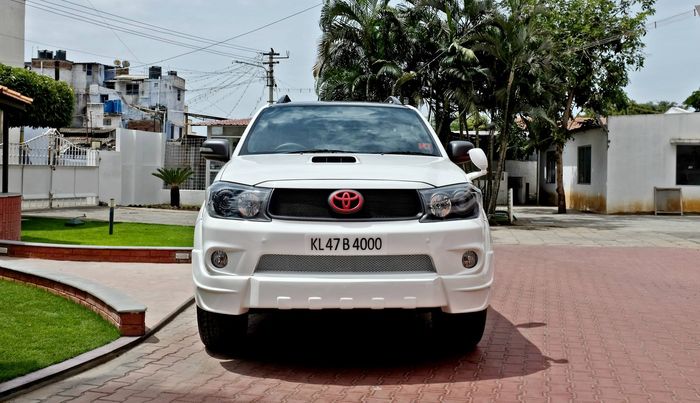 Ubahan wajah Toyota Fortuner yang terlihat kekar