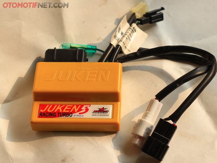 Otak motor menggunakan Juken 5 Racing Turbo Pro dengan fitur lengkap