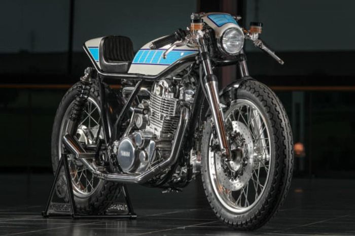 Yamaha SR400 kustom caf&eacute; racer dari Fred &ldquo;Krugger&rdquo; Bertrand, dilansir oleh www.bikeexif.com